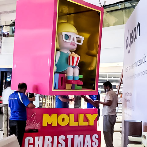 corzzair-molly-christmas