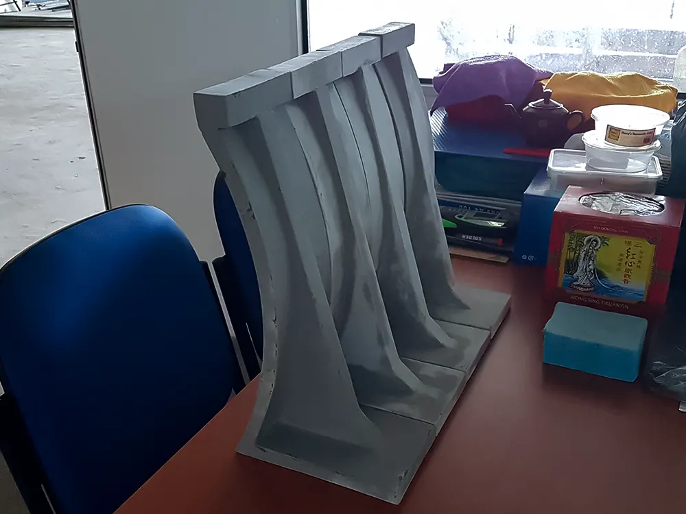 <span  class="uc_style_uc_tiles_grid_image_elementor_uc_items_attribute_title" style="color:#ffffff;">20190103_122648</span>