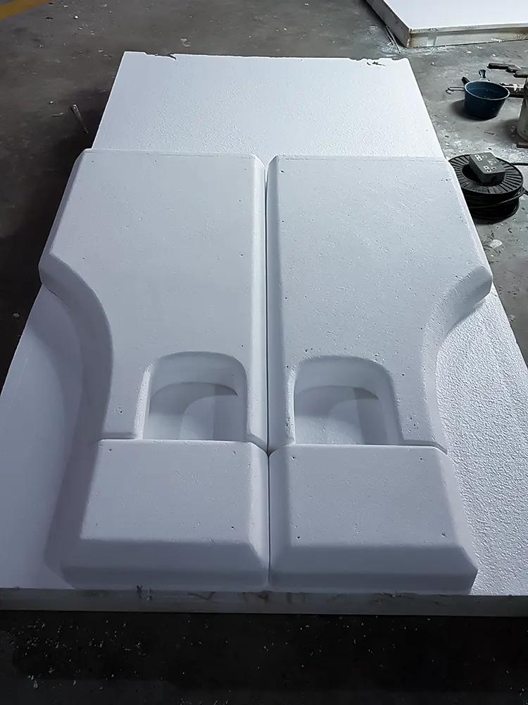 <span  class="uc_style_uc_tiles_grid_image_elementor_uc_items_attribute_title" style="color:#ffffff;">automotive-002</span>