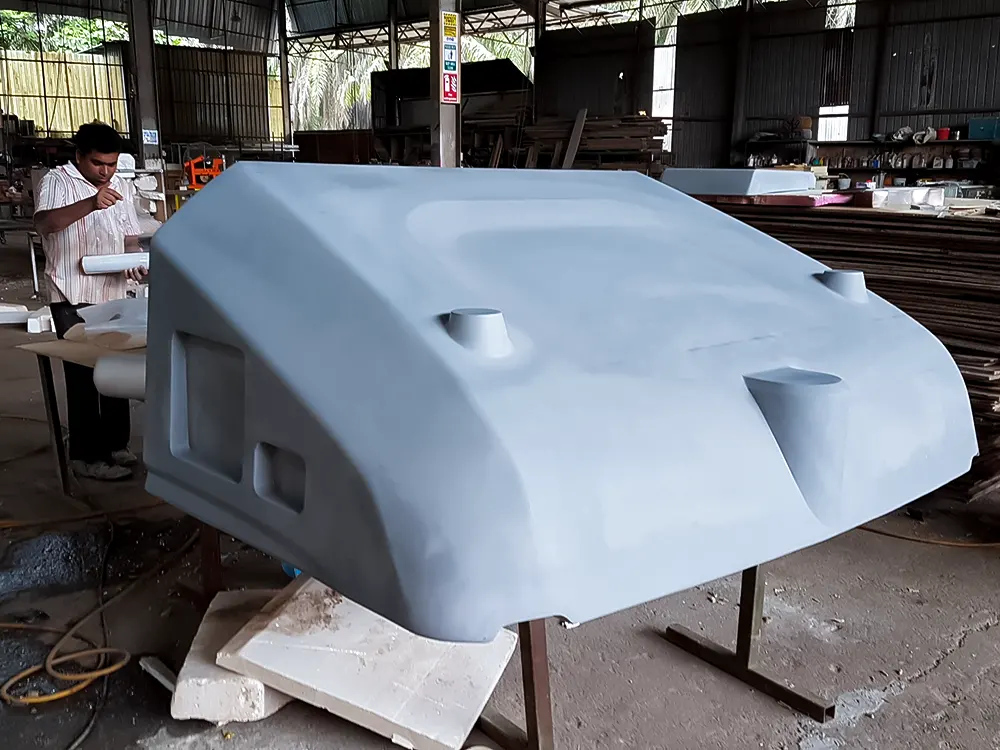 <span  class="uc_style_uc_tiles_grid_image_elementor_uc_items_attribute_title" style="color:#ffffff;">automotive-008</span>