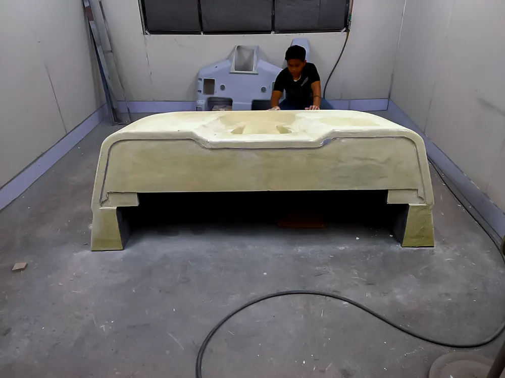 <span  class="uc_style_uc_tiles_grid_image_elementor_uc_items_attribute_title" style="color:#ffffff;">automotive-033</span>