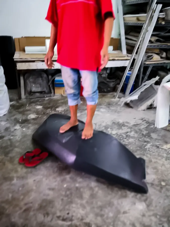 <span  class="uc_style_uc_tiles_grid_image_elementor_uc_items_attribute_title" style="color:#ffffff;">automotive-061</span>