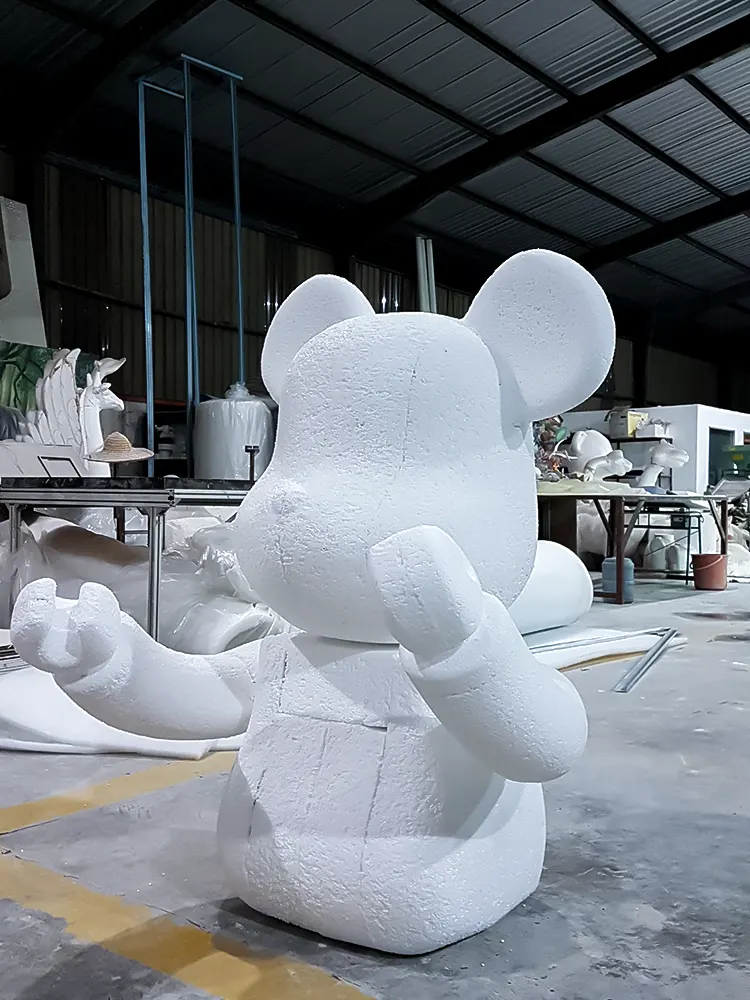 <span  class="uc_style_uc_tiles_grid_image_elementor_uc_items_attribute_title" style="color:#ffffff;">bear-brick-001</span>