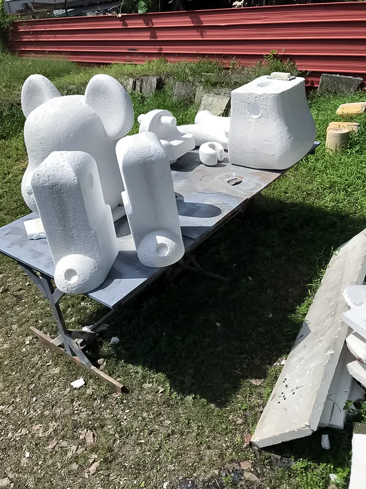 <span  class="uc_style_uc_tiles_grid_image_elementor_uc_items_attribute_title" style="color:#ffffff;">bear-brick-016</span>