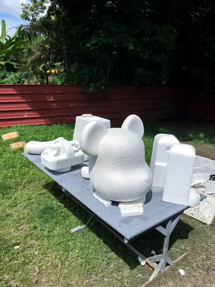 <span  class="uc_style_uc_tiles_grid_image_elementor_uc_items_attribute_title" style="color:#ffffff;">bear-brick-018</span>