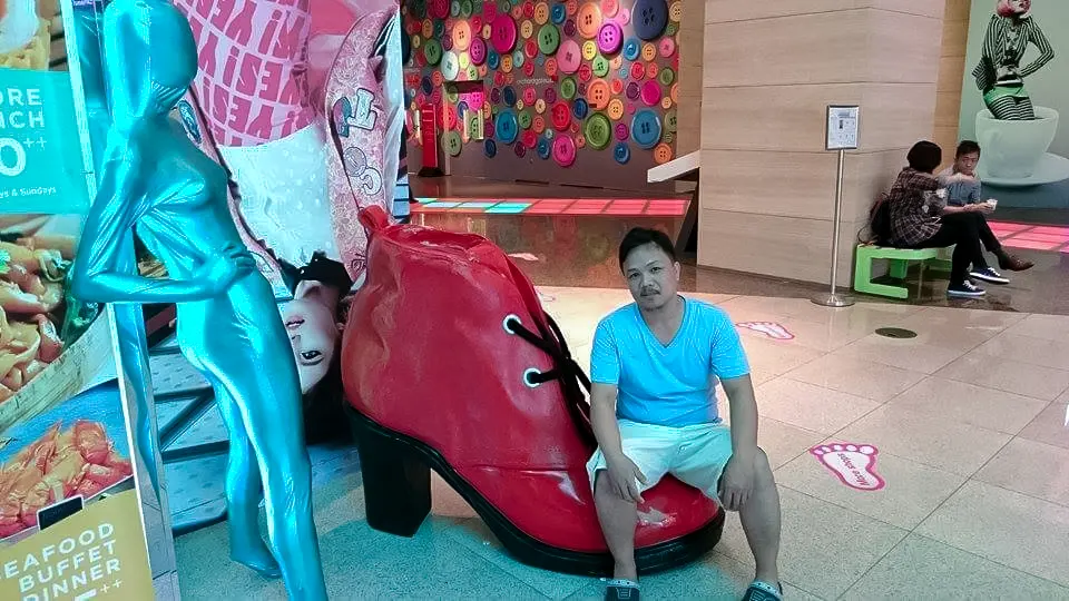 <span  class="uc_style_uc_tiles_grid_image_elementor_uc_items_attribute_title" style="color:#ffffff;">christmas-decoration-017</span>