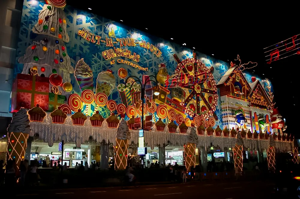 <span  class="uc_style_uc_tiles_grid_image_elementor_uc_items_attribute_title" style="color:#ffffff;">christmas-decoration-037</span>