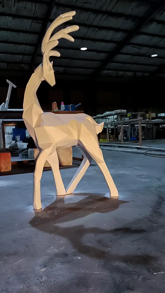 <span  class="uc_style_uc_tiles_grid_image_elementor_uc_items_attribute_title" style="color:#ffffff;">christmas-decoration-046</span>