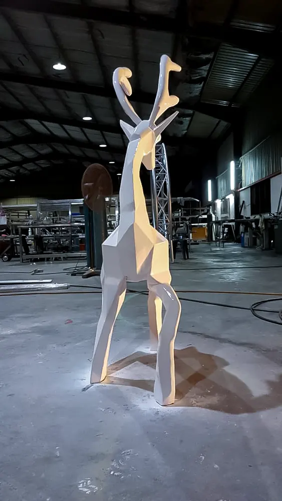 <span  class="uc_style_uc_tiles_grid_image_elementor_uc_items_attribute_title" style="color:#ffffff;">christmas-decoration-049</span>