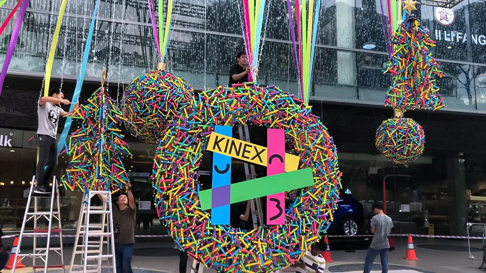 <span  class="uc_style_uc_tiles_grid_image_elementor_uc_items_attribute_title" style="color:#ffffff;">christmas-decoration-059</span>