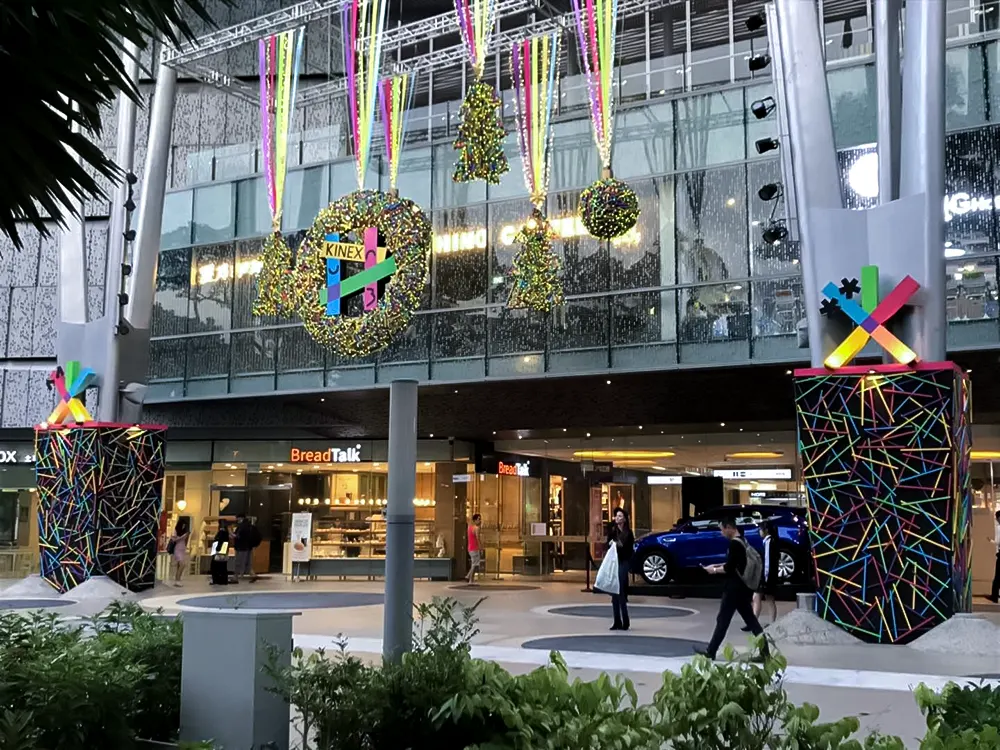 <span  class="uc_style_uc_tiles_grid_image_elementor_uc_items_attribute_title" style="color:#ffffff;">christmas-decoration-060</span>