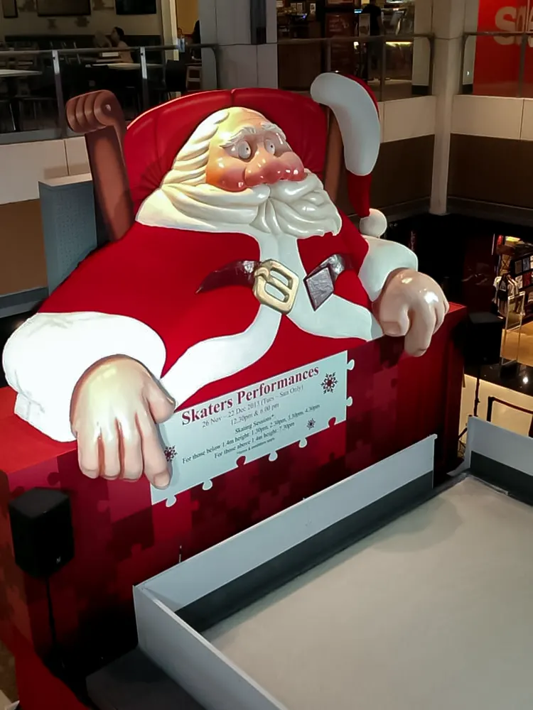 <span  class="uc_style_uc_tiles_grid_image_elementor_uc_items_attribute_title" style="color:#ffffff;">christmas-decoration-074</span>