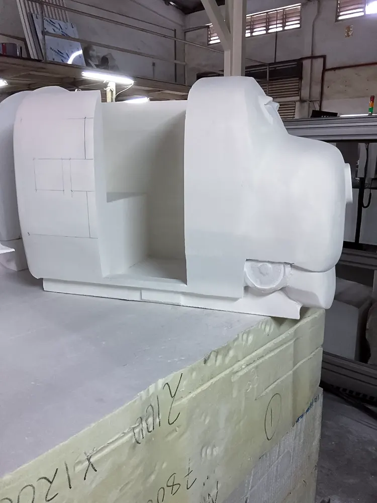 <span  class="uc_style_uc_tiles_grid_image_elementor_uc_items_attribute_title" style="color:#ffffff;">chuggington-015</span>