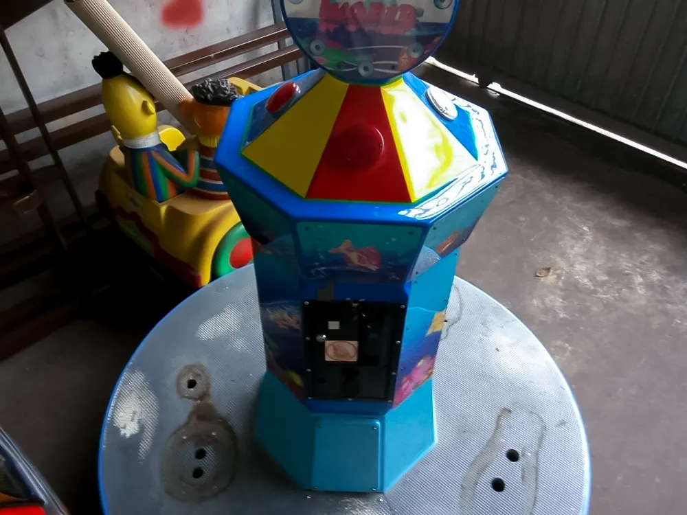 <span  class="uc_style_uc_tiles_grid_image_elementor_uc_items_attribute_title" style="color:#ffffff;">chuggington-027</span>