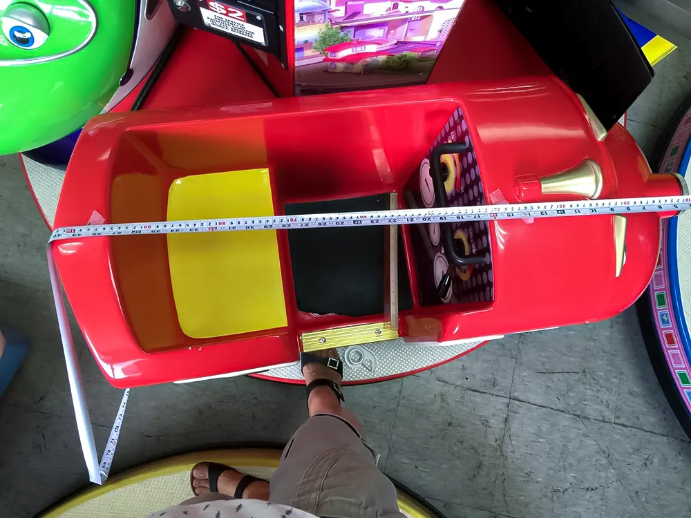 <span  class="uc_style_uc_tiles_grid_image_elementor_uc_items_attribute_title" style="color:#ffffff;">chuggington-036</span>