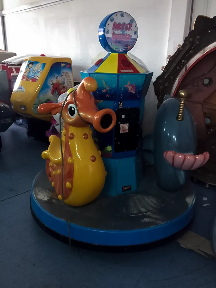 <span  class="uc_style_uc_tiles_grid_image_elementor_uc_items_attribute_title" style="color:#ffffff;">chuggington-042</span>