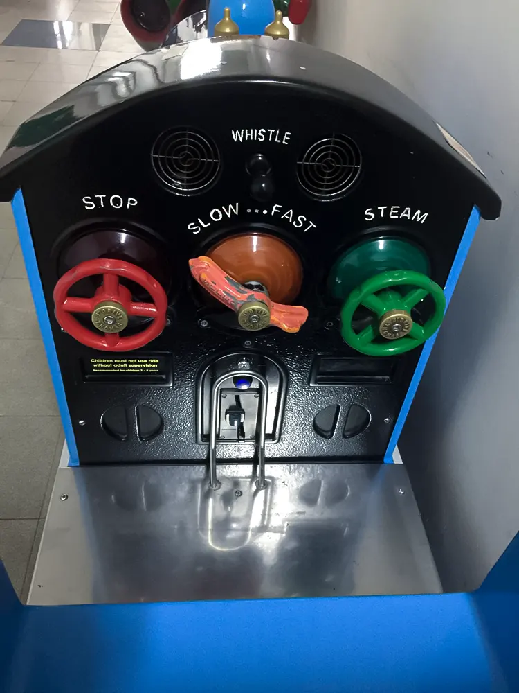 <span  class="uc_style_uc_tiles_grid_image_elementor_uc_items_attribute_title" style="color:#ffffff;">chuggington-043</span>