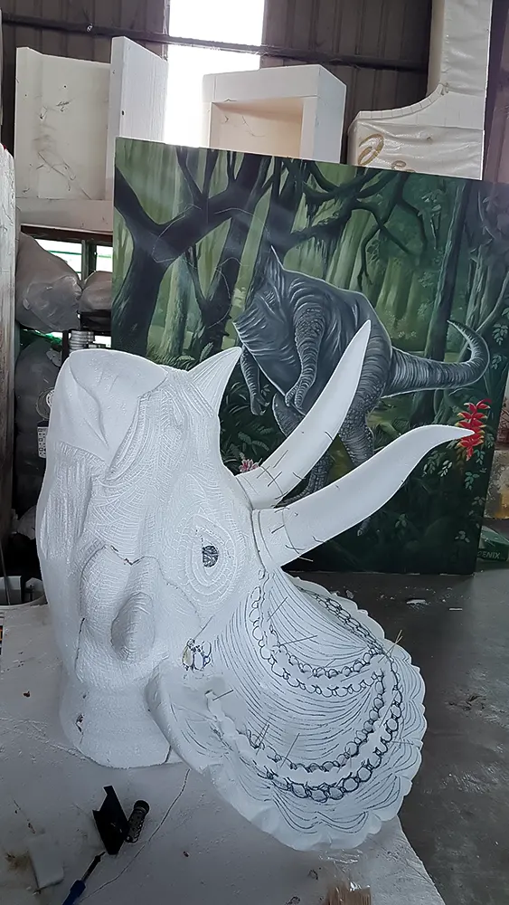 <span  class="uc_style_uc_tiles_grid_image_elementor_uc_items_attribute_title" style="color:#ffffff;">commercial-props (10)</span>