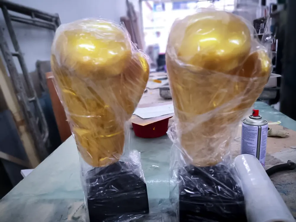 <span  class="uc_style_uc_tiles_grid_image_elementor_uc_items_attribute_title" style="color:#ffffff;">commercial-props (107)</span>