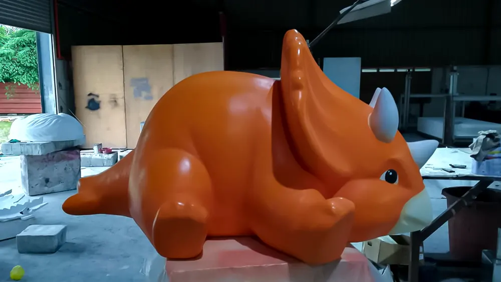 <span  class="uc_style_uc_tiles_grid_image_elementor_uc_items_attribute_title" style="color:#ffffff;">commercial-props (133)</span>