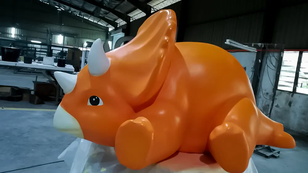 <span  class="uc_style_uc_tiles_grid_image_elementor_uc_items_attribute_title" style="color:#ffffff;">commercial-props (136)</span>