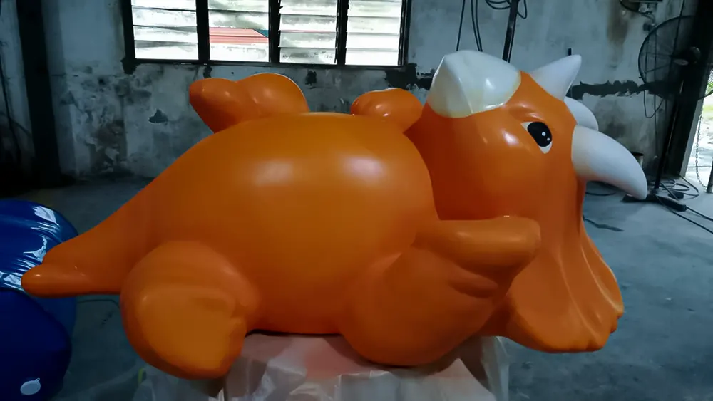 <span  class="uc_style_uc_tiles_grid_image_elementor_uc_items_attribute_title" style="color:#ffffff;">commercial-props (137)</span>