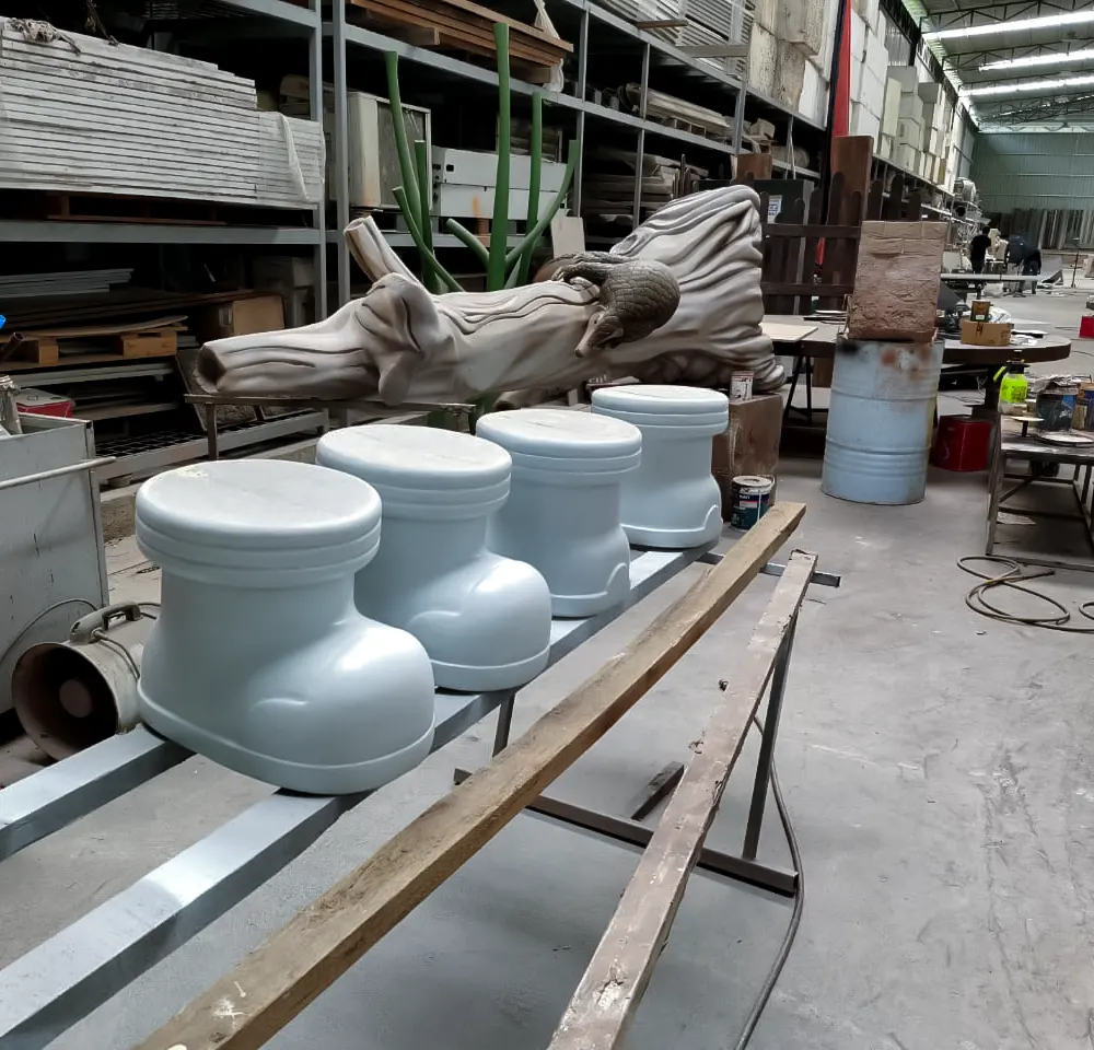 <span  class="uc_style_uc_tiles_grid_image_elementor_uc_items_attribute_title" style="color:#ffffff;">commercial-props (152)</span>