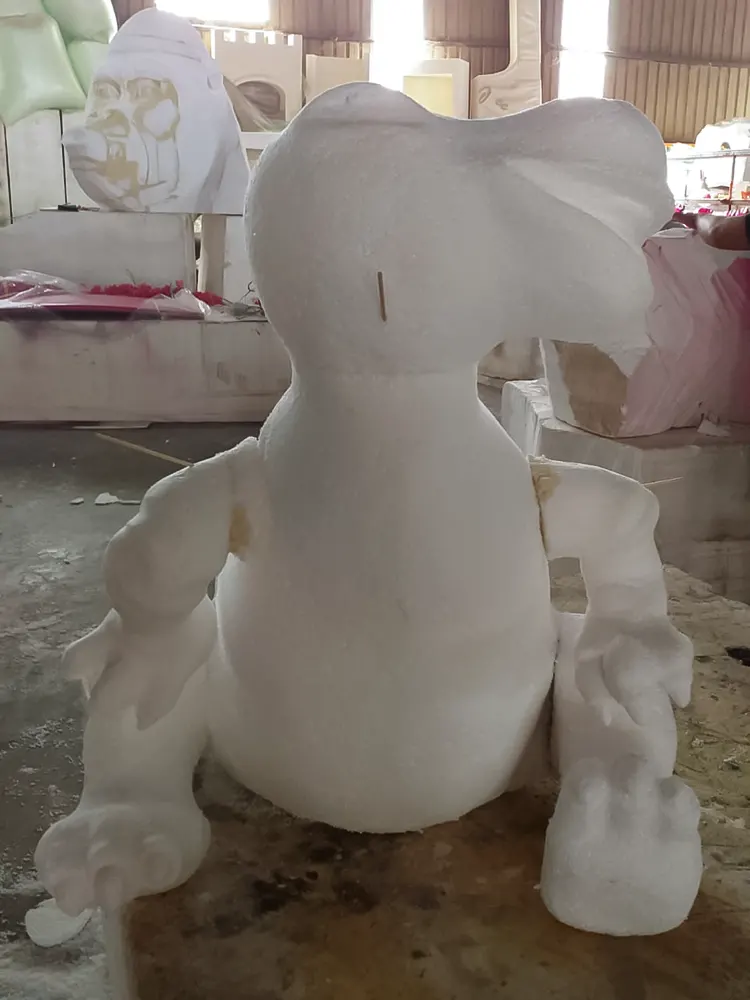 <span  class="uc_style_uc_tiles_grid_image_elementor_uc_items_attribute_title" style="color:#ffffff;">commercial-props (31)</span>