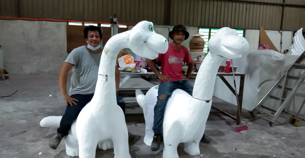 <span  class="uc_style_uc_tiles_grid_image_elementor_uc_items_attribute_title" style="color:#ffffff;">commercial-props (33)</span>