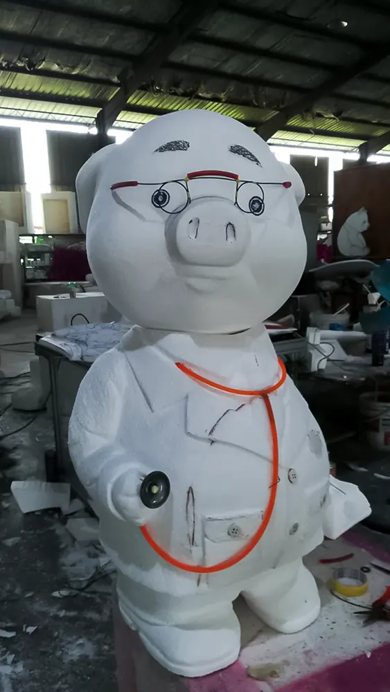 <span  class="uc_style_uc_tiles_grid_image_elementor_uc_items_attribute_title" style="color:#ffffff;">commercial-props (50)</span>