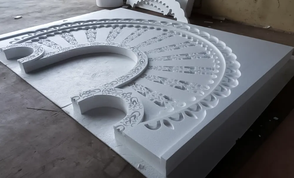 <span  class="uc_style_uc_tiles_grid_image_elementor_uc_items_attribute_title" style="color:#ffffff;">commercial-props (70)</span>