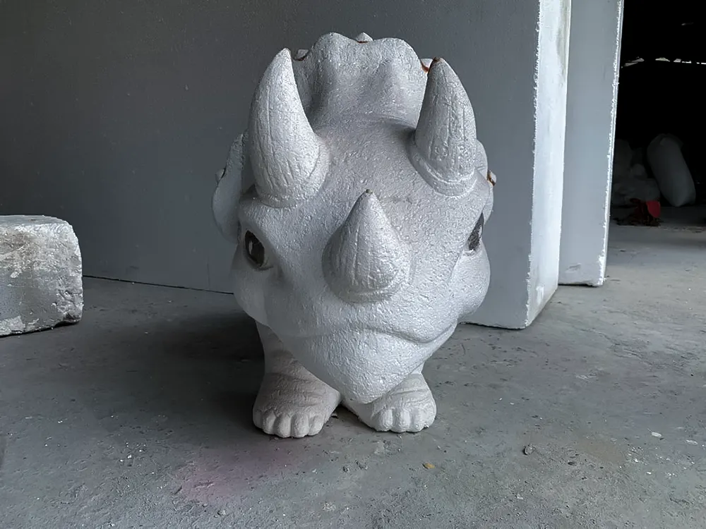 <span  class="uc_style_uc_tiles_grid_image_elementor_uc_items_attribute_title" style="color:#ffffff;">commercial-props (85)</span>