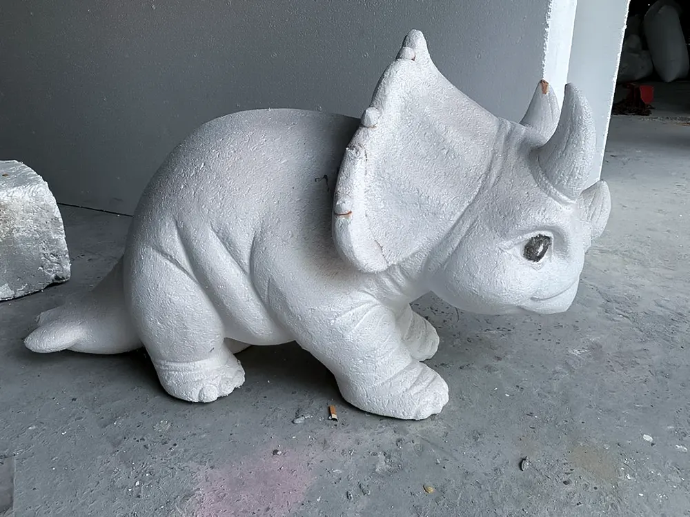 <span  class="uc_style_uc_tiles_grid_image_elementor_uc_items_attribute_title" style="color:#ffffff;">commercial-props (86)</span>