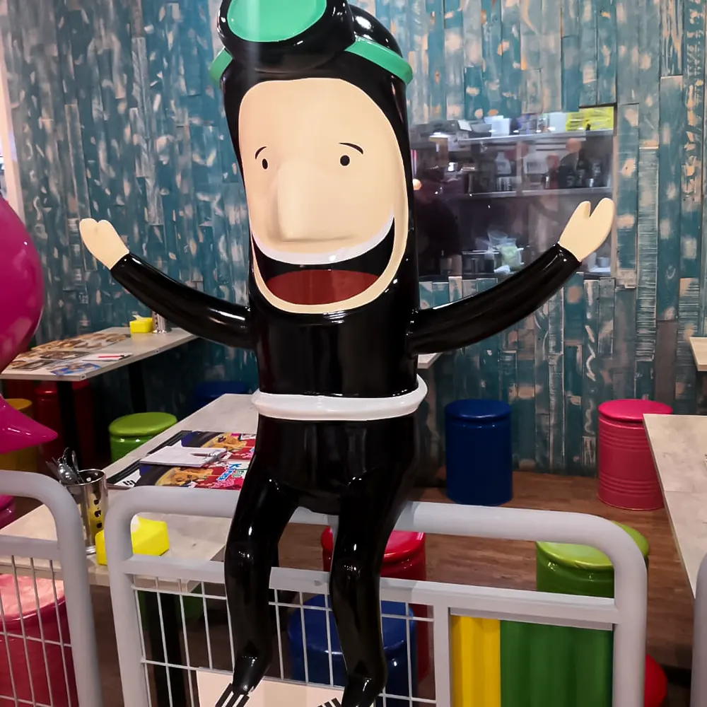 <span  class="uc_style_uc_tiles_grid_image_elementor_uc_items_attribute_title" style="color:#ffffff;">commercial-props (97)</span>