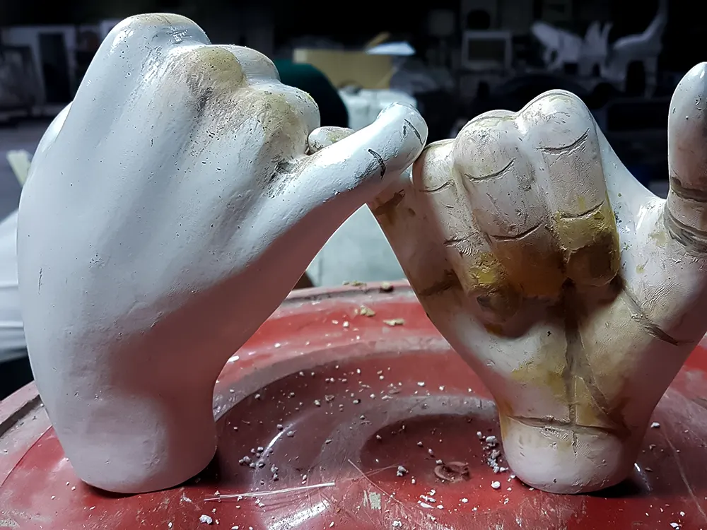 <span  class="uc_style_uc_tiles_grid_image_elementor_uc_items_attribute_title" style="color:#ffffff;">dirorama-liang-042</span>