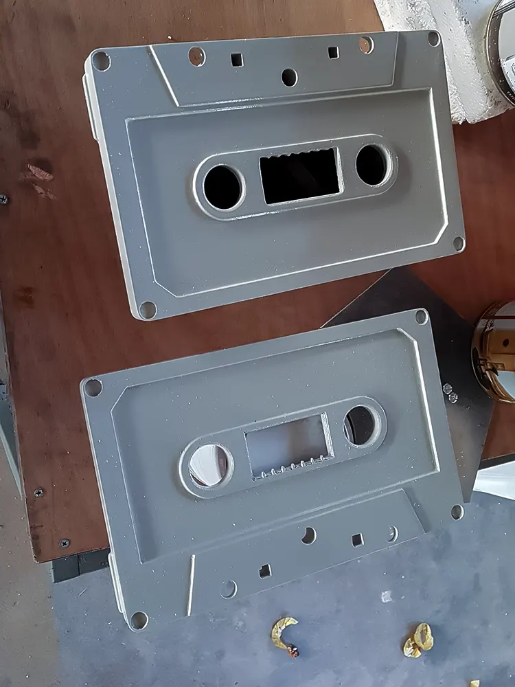 <span  class="uc_style_uc_tiles_grid_image_elementor_uc_items_attribute_title" style="color:#ffffff;">dirorama-liang-045</span>