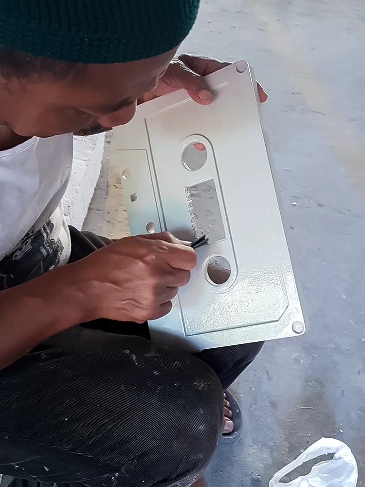 <span  class="uc_style_uc_tiles_grid_image_elementor_uc_items_attribute_title" style="color:#ffffff;">dirorama-liang-049</span>