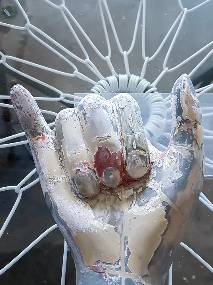 <span  class="uc_style_uc_tiles_grid_image_elementor_uc_items_attribute_title" style="color:#ffffff;">dirorama-liang-050</span>