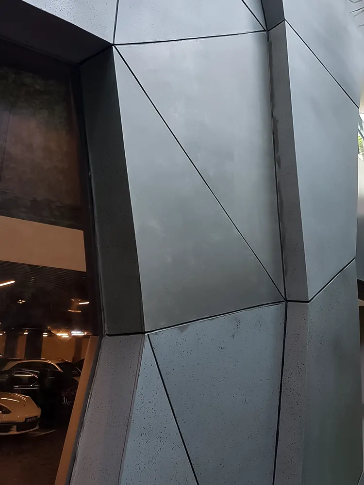 <span  class="uc_style_uc_tiles_grid_image_elementor_uc_items_attribute_title" style="color:#ffffff;">futura-apartment-008</span>