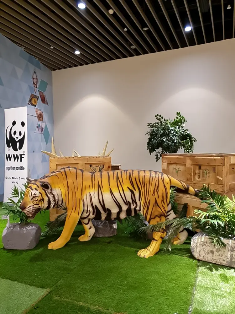 <span  class="uc_style_uc_tiles_grid_image_elementor_uc_items_attribute_title" style="color:#ffffff;">general-event-033</span>