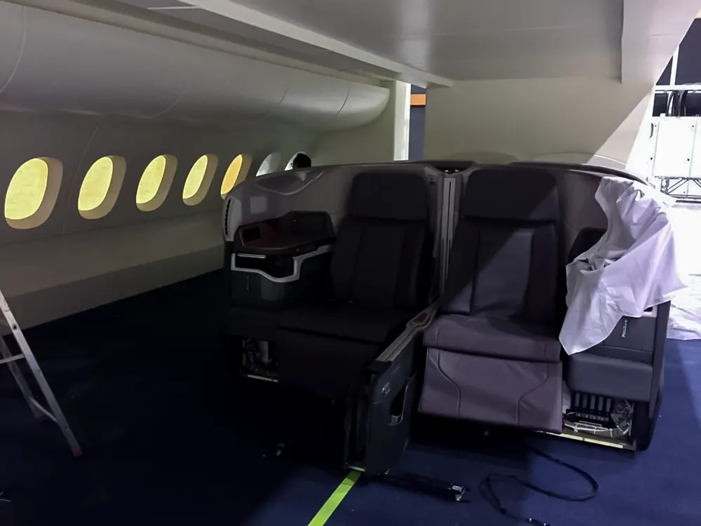 <span  class="uc_style_uc_tiles_grid_image_elementor_uc_items_attribute_title" style="color:#ffffff;">general-event-040</span>