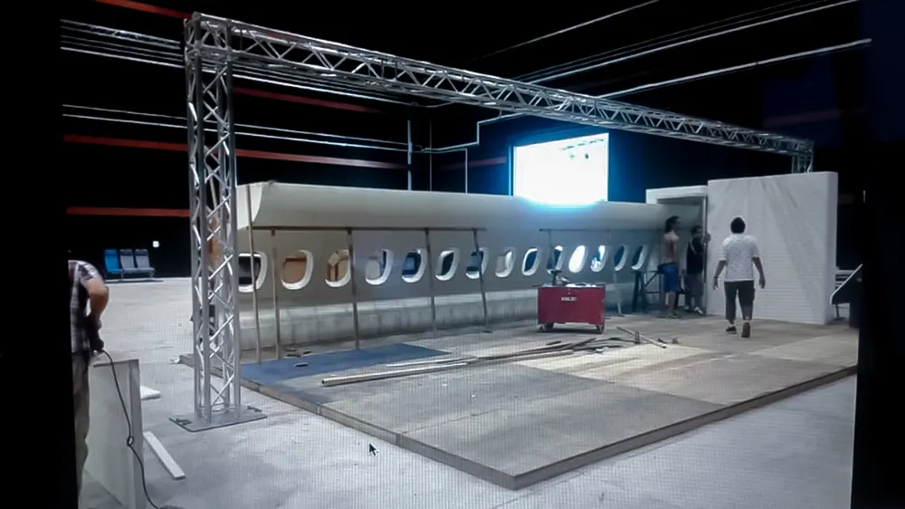 <span  class="uc_style_uc_tiles_grid_image_elementor_uc_items_attribute_title" style="color:#ffffff;">general-event-041</span>