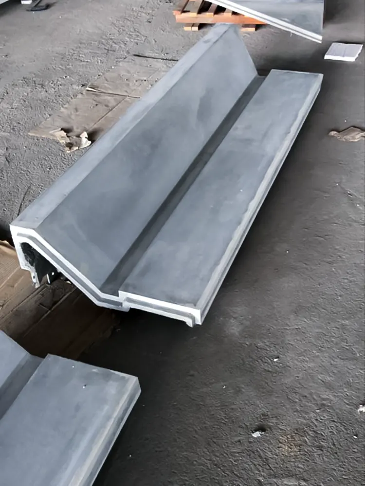 <span  class="uc_style_uc_tiles_grid_image_elementor_uc_items_attribute_title" style="color:#ffffff;">gfrc-005</span>