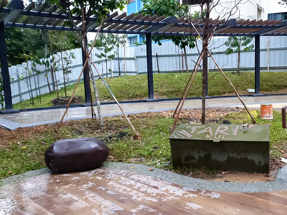 <span  class="uc_style_uc_tiles_grid_image_elementor_uc_items_attribute_title" style="color:#ffffff;">gfrc-017</span>