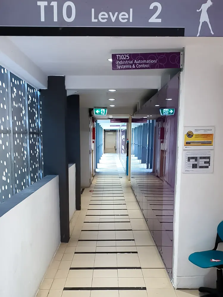 <span  class="uc_style_uc_tiles_grid_image_elementor_uc_items_attribute_title" style="color:#ffffff;">gfrc-021</span>