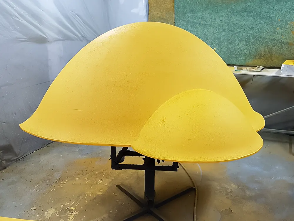 <span  class="uc_style_uc_tiles_grid_image_elementor_uc_items_attribute_title" style="color:#ffffff;">hermes-retail -window-display-013</span>