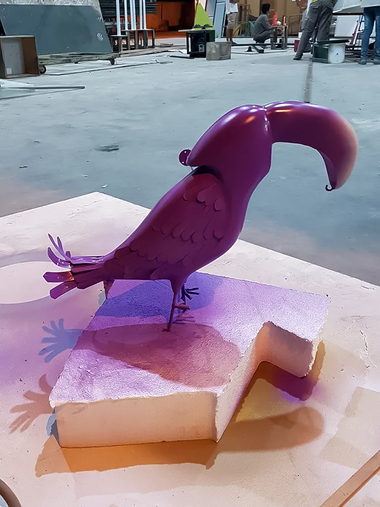 <span  class="uc_style_uc_tiles_grid_image_elementor_uc_items_attribute_title" style="color:#ffffff;">hermes-retail -window-display-079</span>