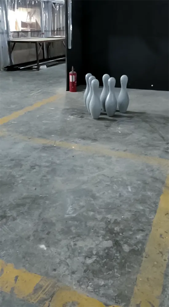 <span  class="uc_style_uc_tiles_grid_image_elementor_uc_items_attribute_title" style="color:#ffffff;">hermes-xmas-004</span>