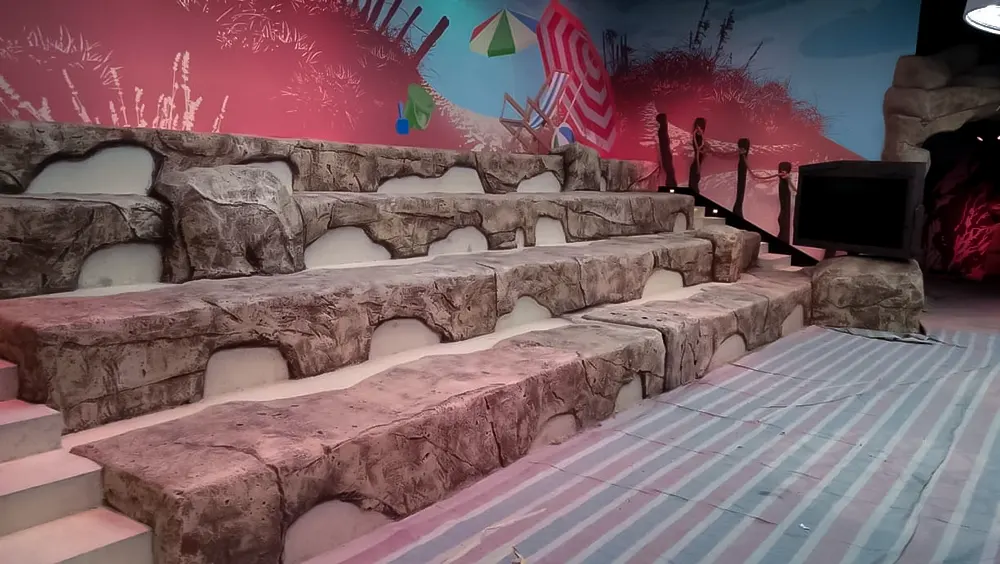 <span  class="uc_style_uc_tiles_grid_image_elementor_uc_items_attribute_title" style="color:#ffffff;">legoland-dubai-theme-park(294)</span>