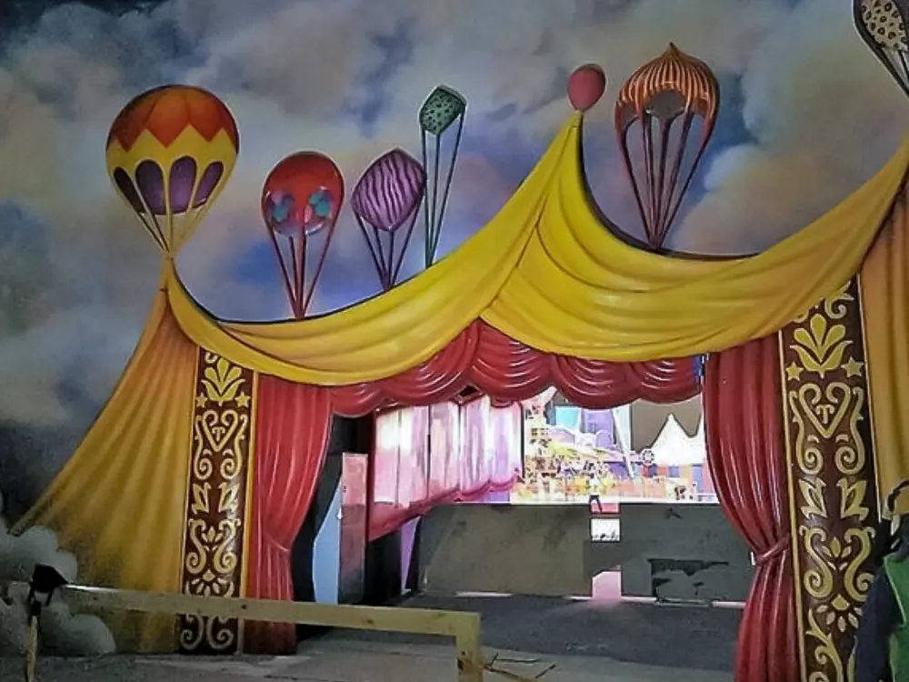 <span  class="uc_style_uc_tiles_grid_image_elementor_uc_items_attribute_title" style="color:#ffffff;">madagascar-motiongate-dubai (13)</span>